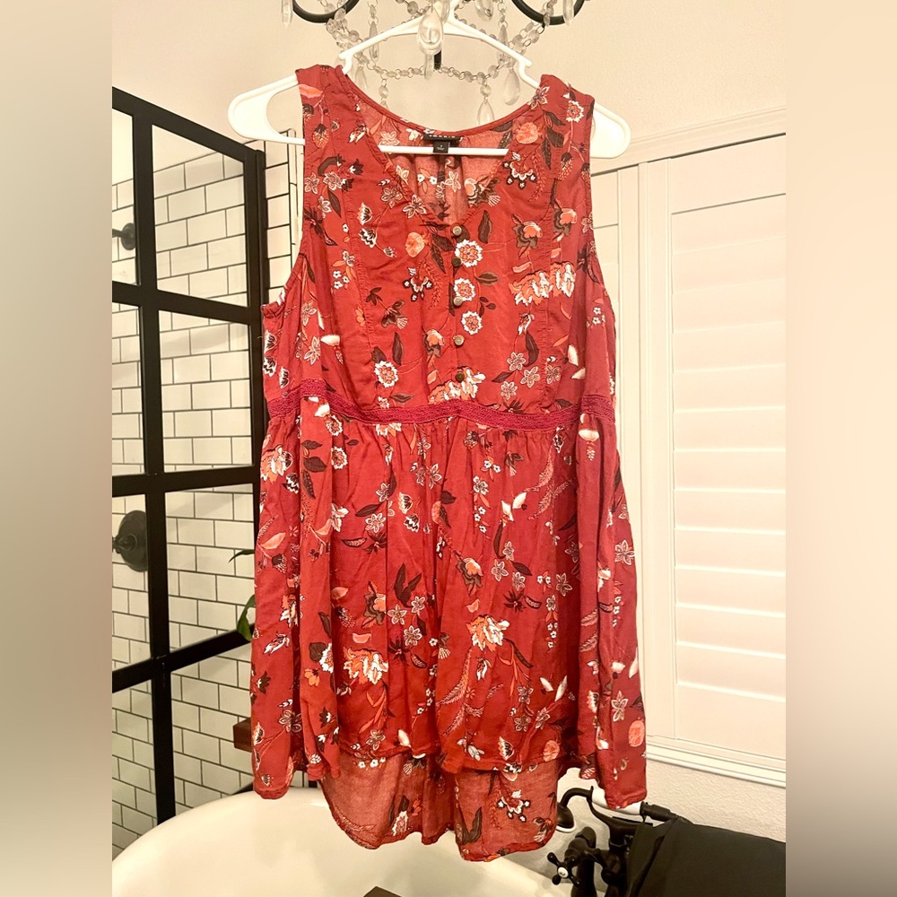 TORRID Babydoll Stretch Challis Tunic Tank Size 1